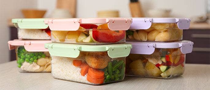 Storing meal prep in containers
