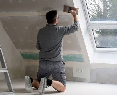 How to Become a Plasterer