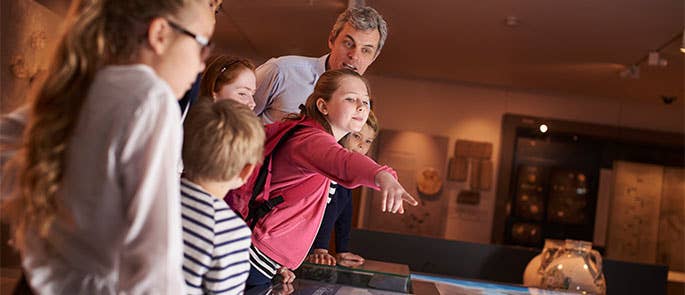 Children visiting a museum on a school trip